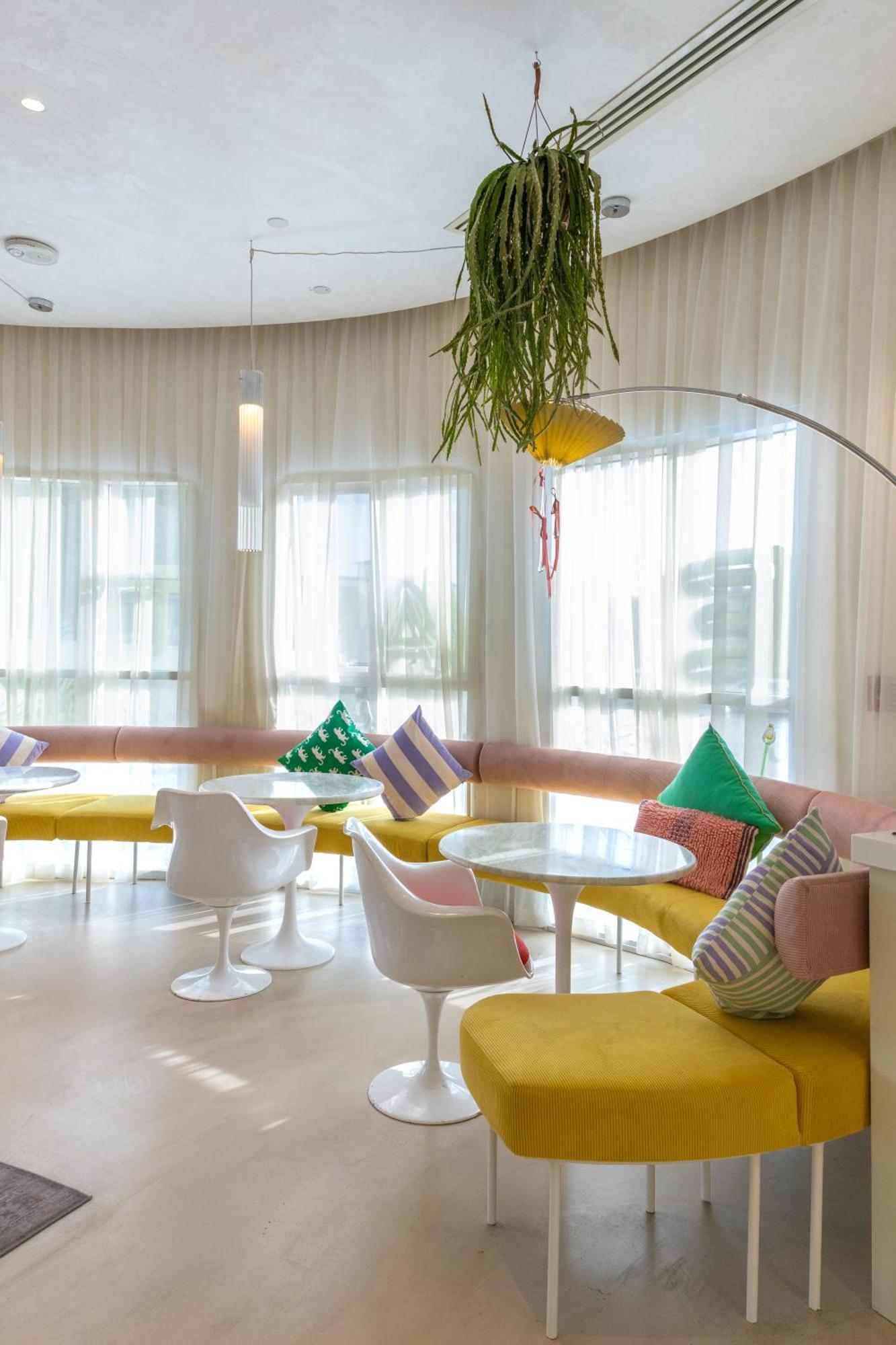 Beach Walk Boutique Jumeirah Дубай Экстерьер фото